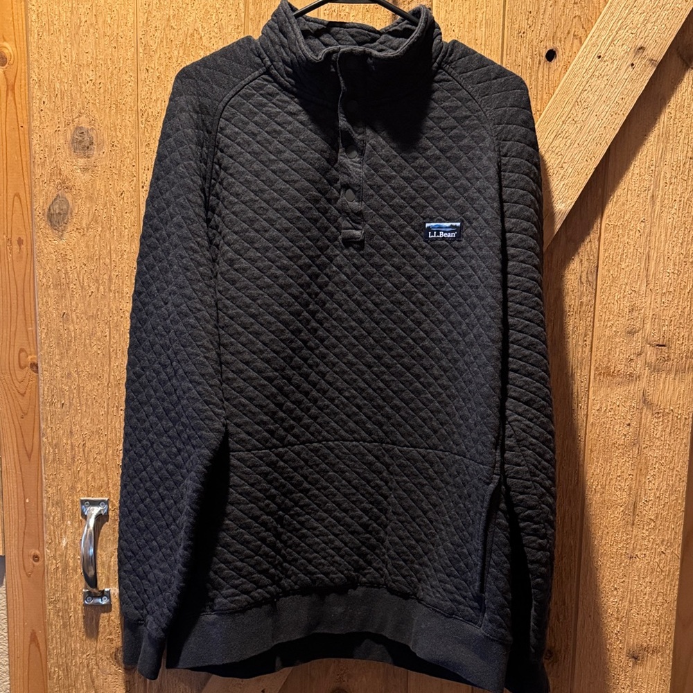 L.L. Bean Black Quilted Pullover